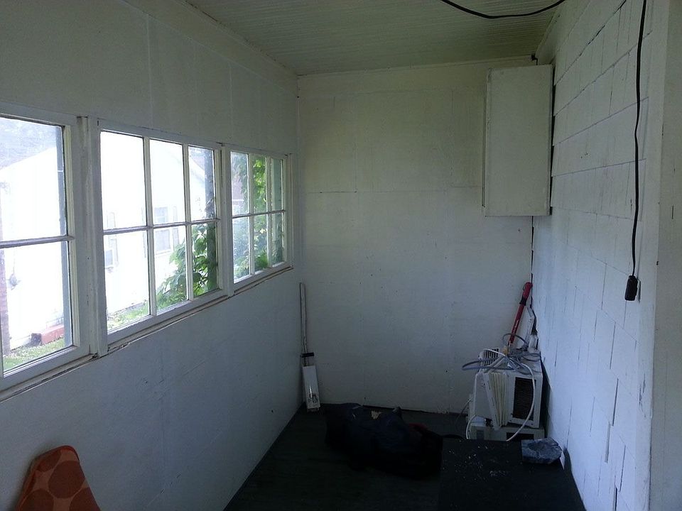 1st image of 100 E 2nd St