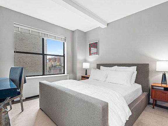 3rd image of 225 Central Park N Unit 511