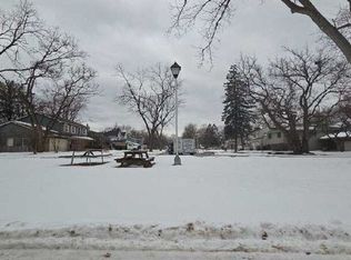 1766 Marion Ct, Wheaton, IL