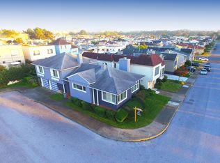 2 Gellert Dr, San Francisco, CA 94132