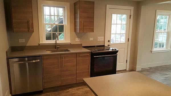 Kitchen Pic1