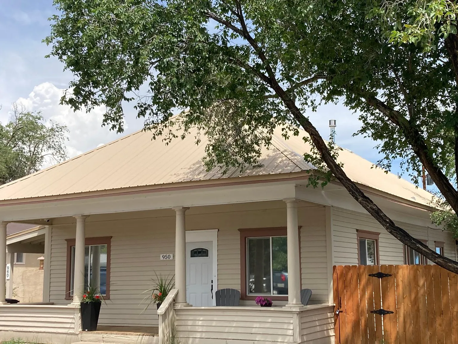 2 bed, 1000 sqft, $2,000 — Photo 3