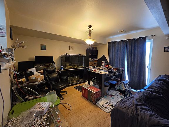3rd image of 229 Abby Rd