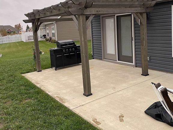 5th image of 4406 Fengate Ct