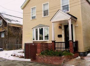4 Linden Ct, New Bedford, MA 02740