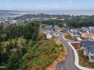 4300 SE 43rd St #7, Lincoln City, OR