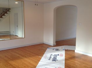 6930 Lynford St, Philadelphia, PA 19149