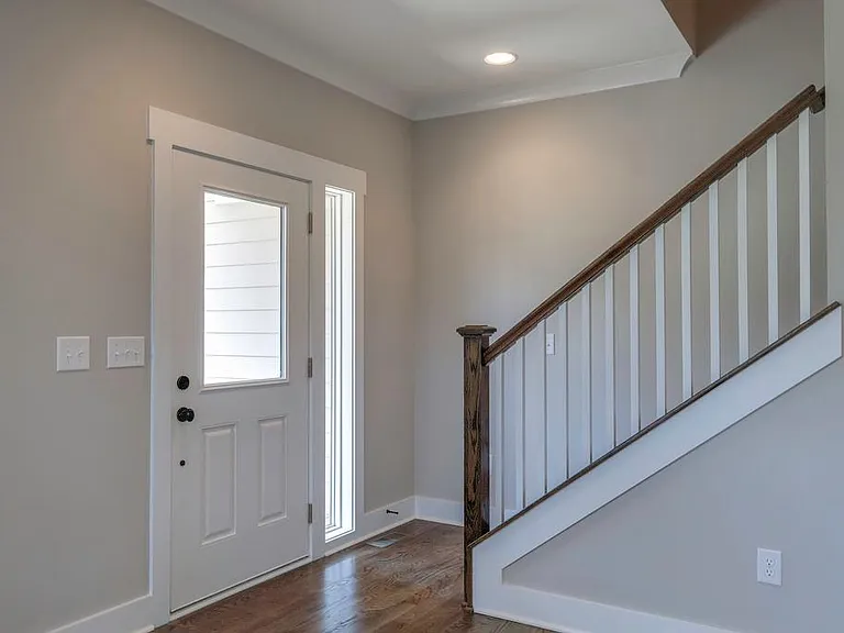 1112 Walsh St #B — Photo 14