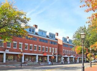 1 Merrimac St APT 27, Newburyport, MA 01950