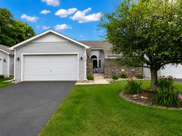 9935 Hunters Run, Saint John, IN 46373