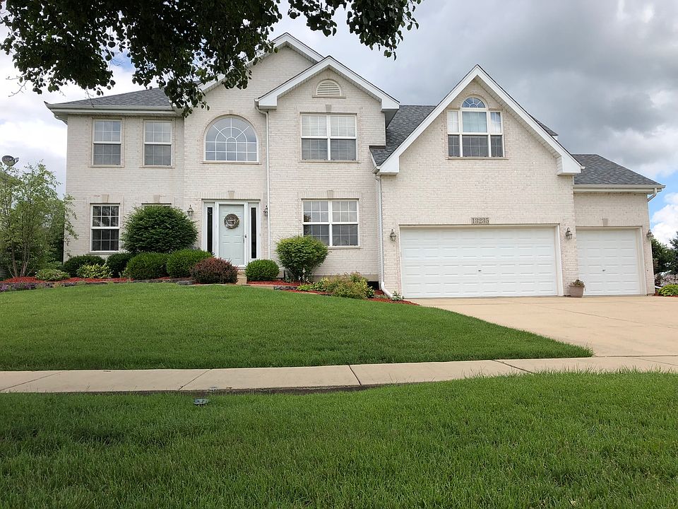 1st image of 13235 Brooklands Ln