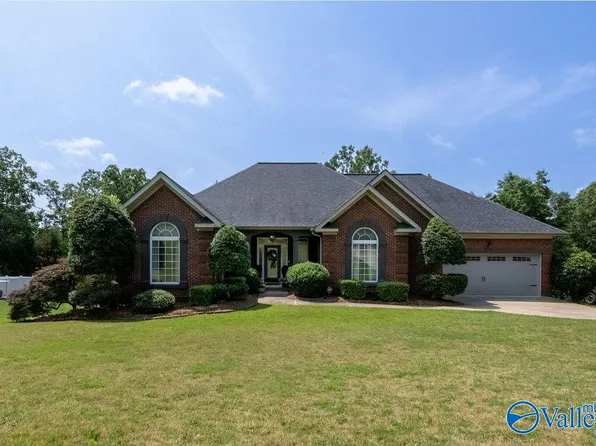 6027 Chula Vista Rd, Southside, AL 35907