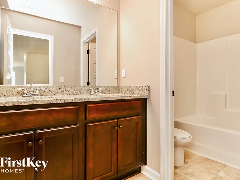225 Villa Grande Dr — Photo 14
