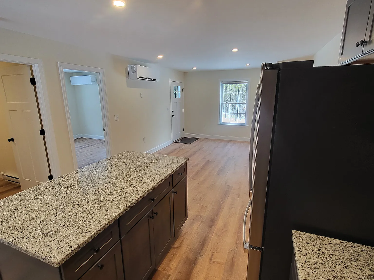 428 Town Farm Rd — Photo 1