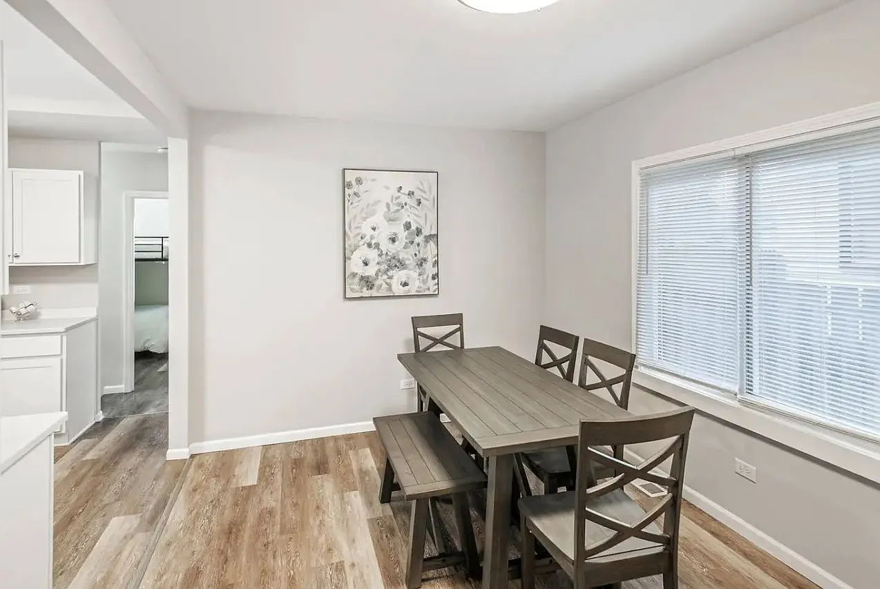 3 bed, 1600 sqft, $3,200 — Photo 4