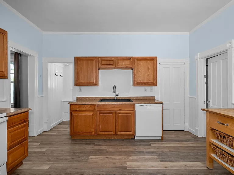 508 E 9th Ave — Photo 16