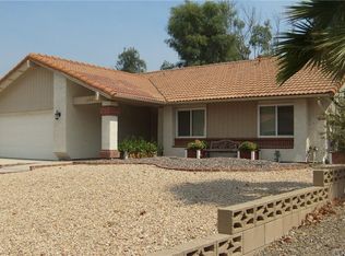 1290 Sequoia Cir, Hemet, CA 92545