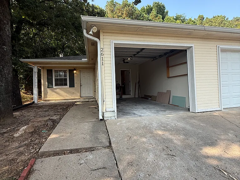 2611 Louisville St #2611 — Photo 13