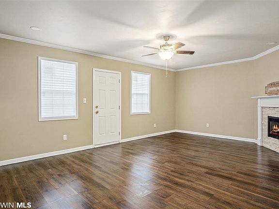 3rd image of 3805 San Juan Dr