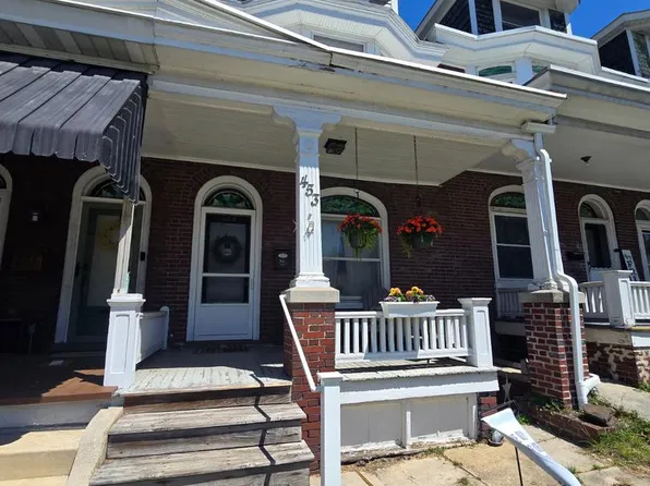 453 S State St, Ephrata, PA 17522