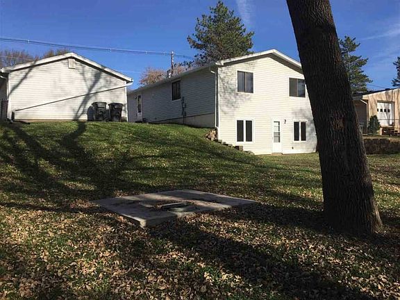 2nd image of 3519 Stone Park Blvd