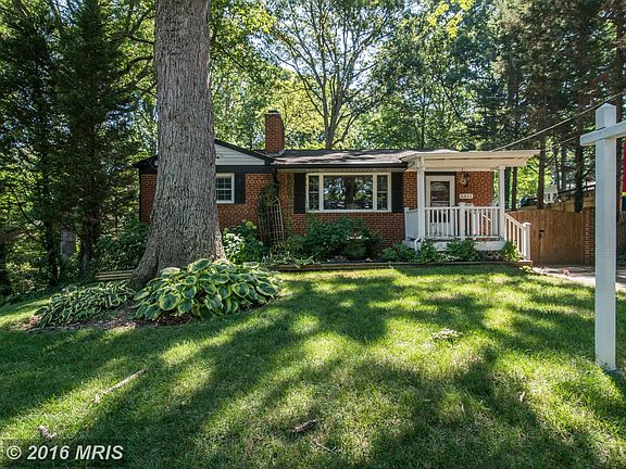 4th image of 3811 Carolyn Ave