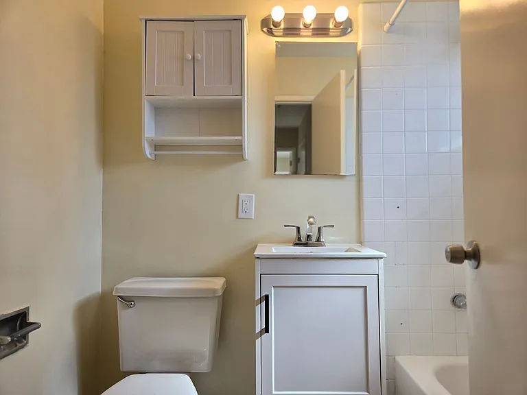 844 Maryann Dr #9 — Photo 7