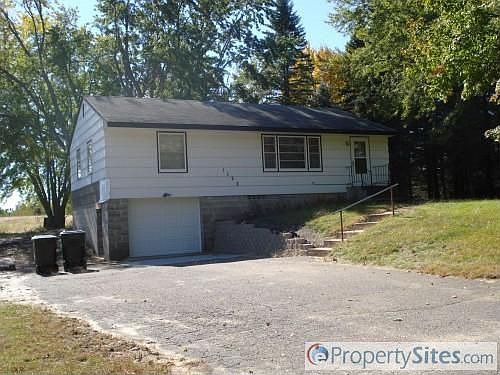 1st image of 1122 Klondike Dr NE