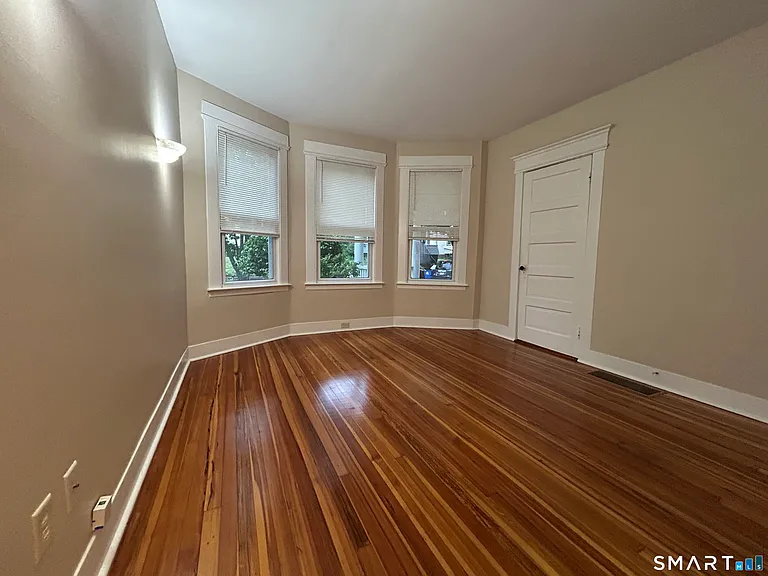 37 Pardee Pl — Photo 6