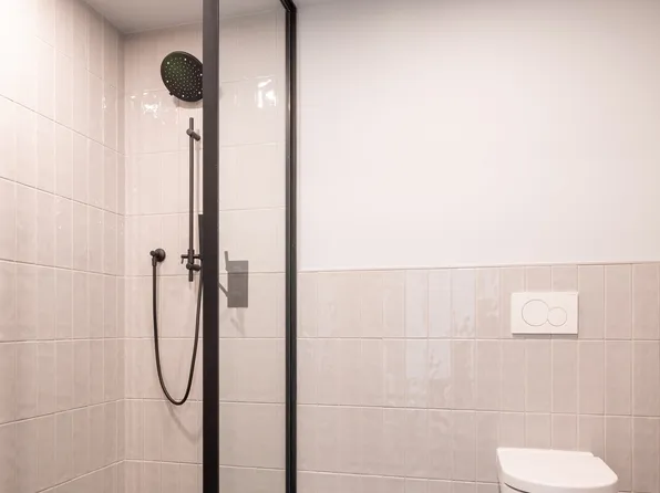 547 West 47th Street image 8 of 20