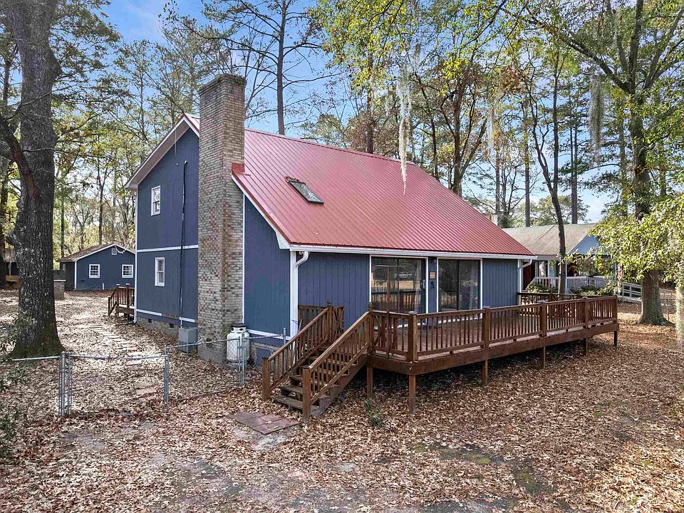 1st image of 153 Driftwood Dr
