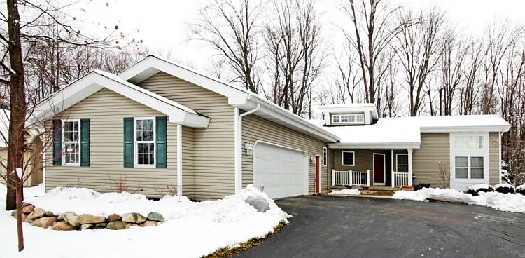 1st image of 2608 Greenwich Cir
