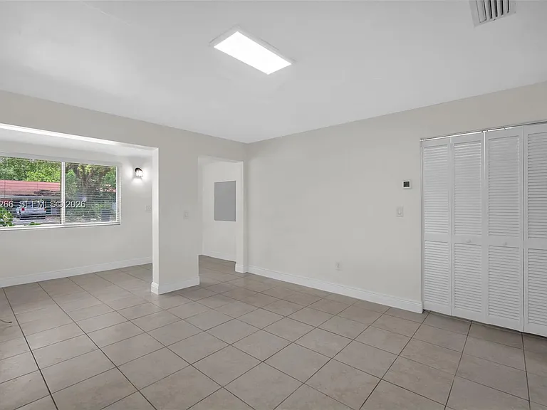 1550 NE 131st Ln #1550 — Photo 12