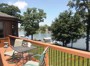 26 Delburne Dr, Davis, IL 61019