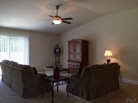 5th image of 6129 Chester Dr