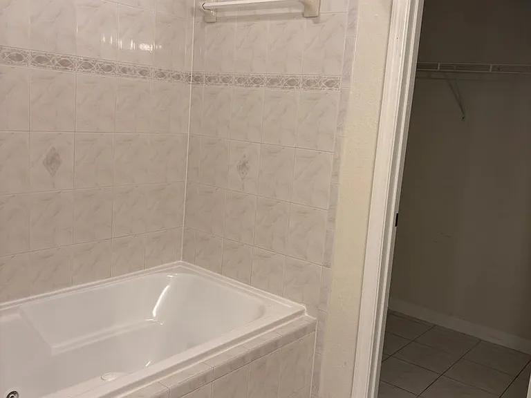 756 Camel Ct — Photo 19
