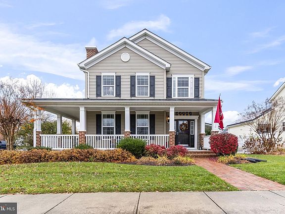 4th image of 23581 Gallent Fox Way