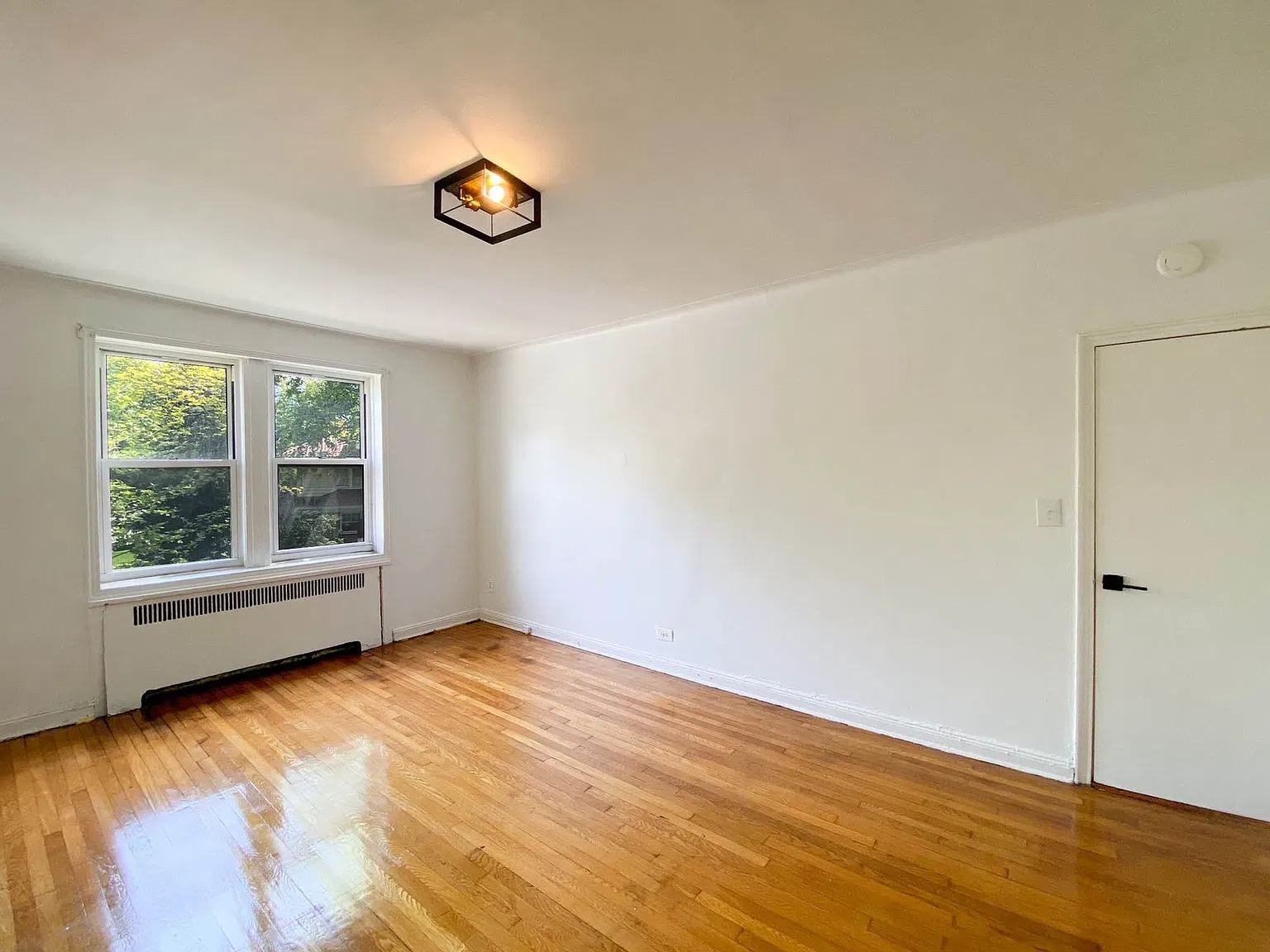 1911 Dorchester Road — Photo 2