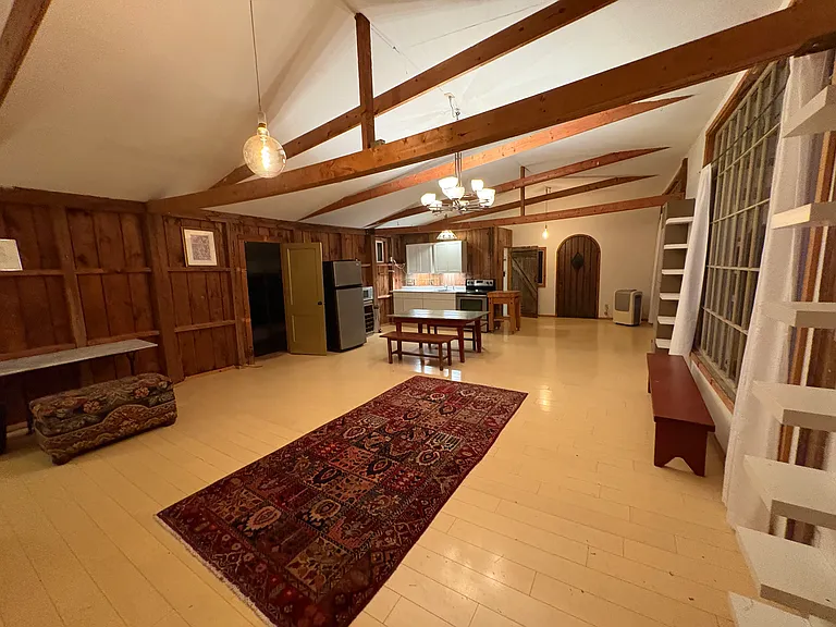 35 Hasbrouck Ln #A — Photo 3
