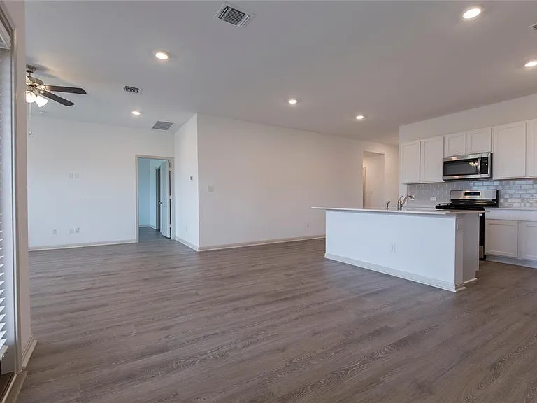 132 Fort Clark Springs Dr — Photo 18