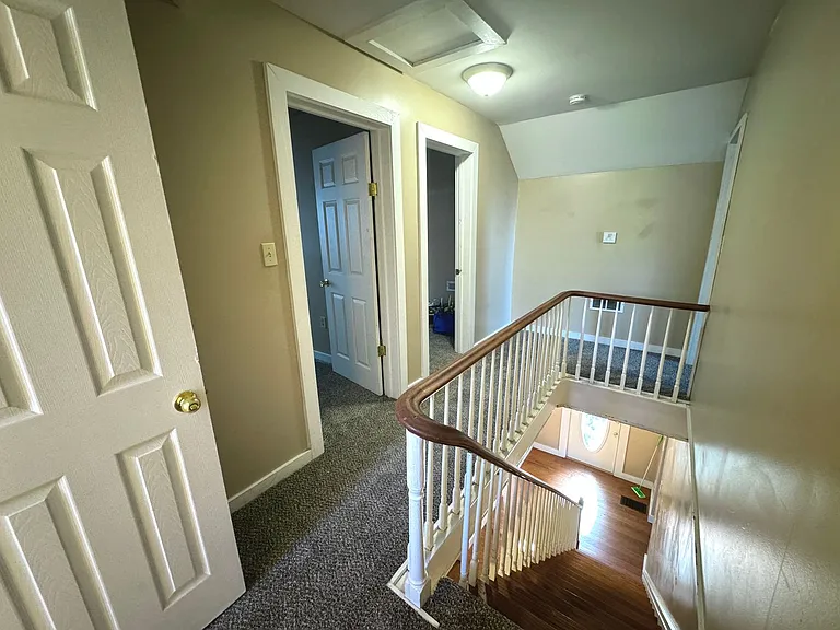 337 N Ellis St — Photo 20