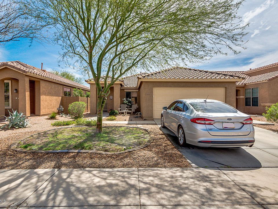 1st image of 46115 W Holly Dr