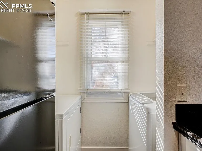 1642 S Idalia Cir #B — Photo 16