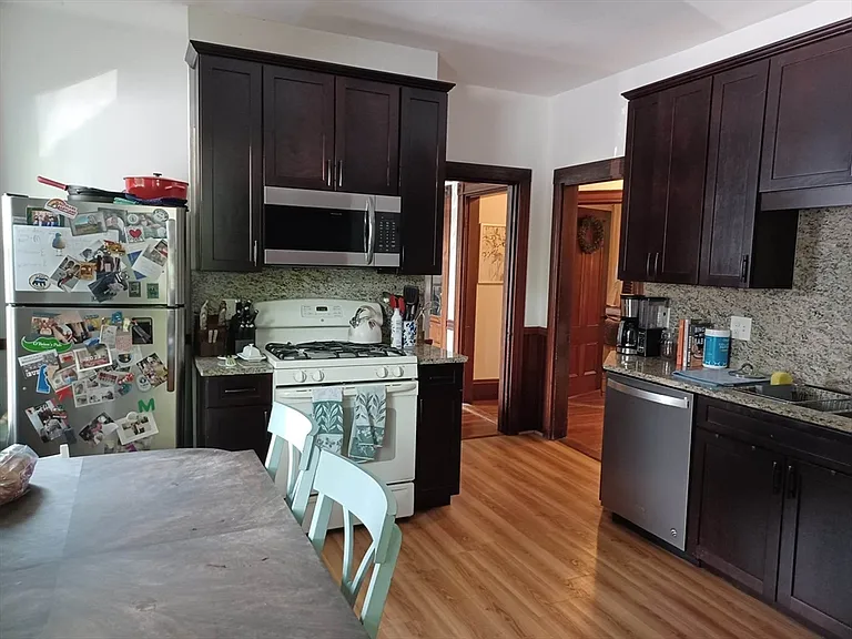 17 Burroughs St #3 — Photo 2