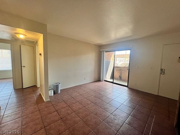 3rd image of 519 Fir St APT D