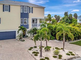 303 58th St, Holmes Beach, FL 34217