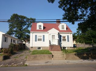 22 Freeman Ave, West Roxbury, MA 02132