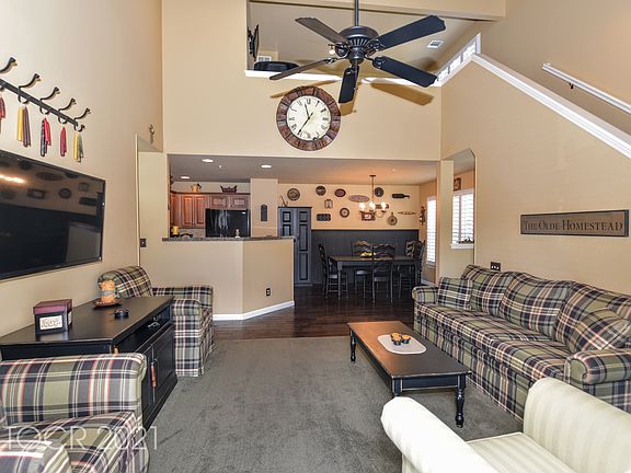 4th image of 48 Mountainside Dr