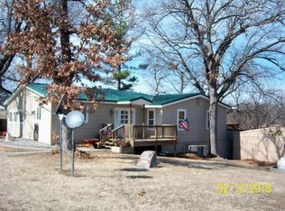 61980 E 225th Rd, Wyandotte, OK 74370