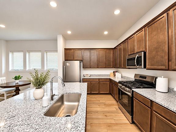 3rd image of 42458 Quail Valley Ln